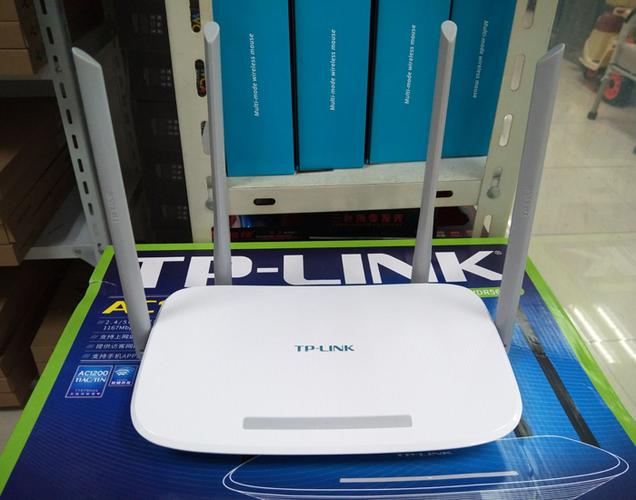 TP-Link TL-WDR5620 无线路由器评测 家用穿墙高速，双频5G光纤利器