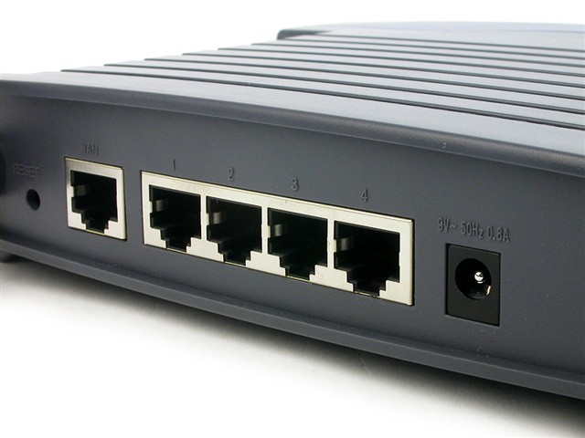 TP-Link TL-WR541G 无线路由器 经典回顾与图片解析